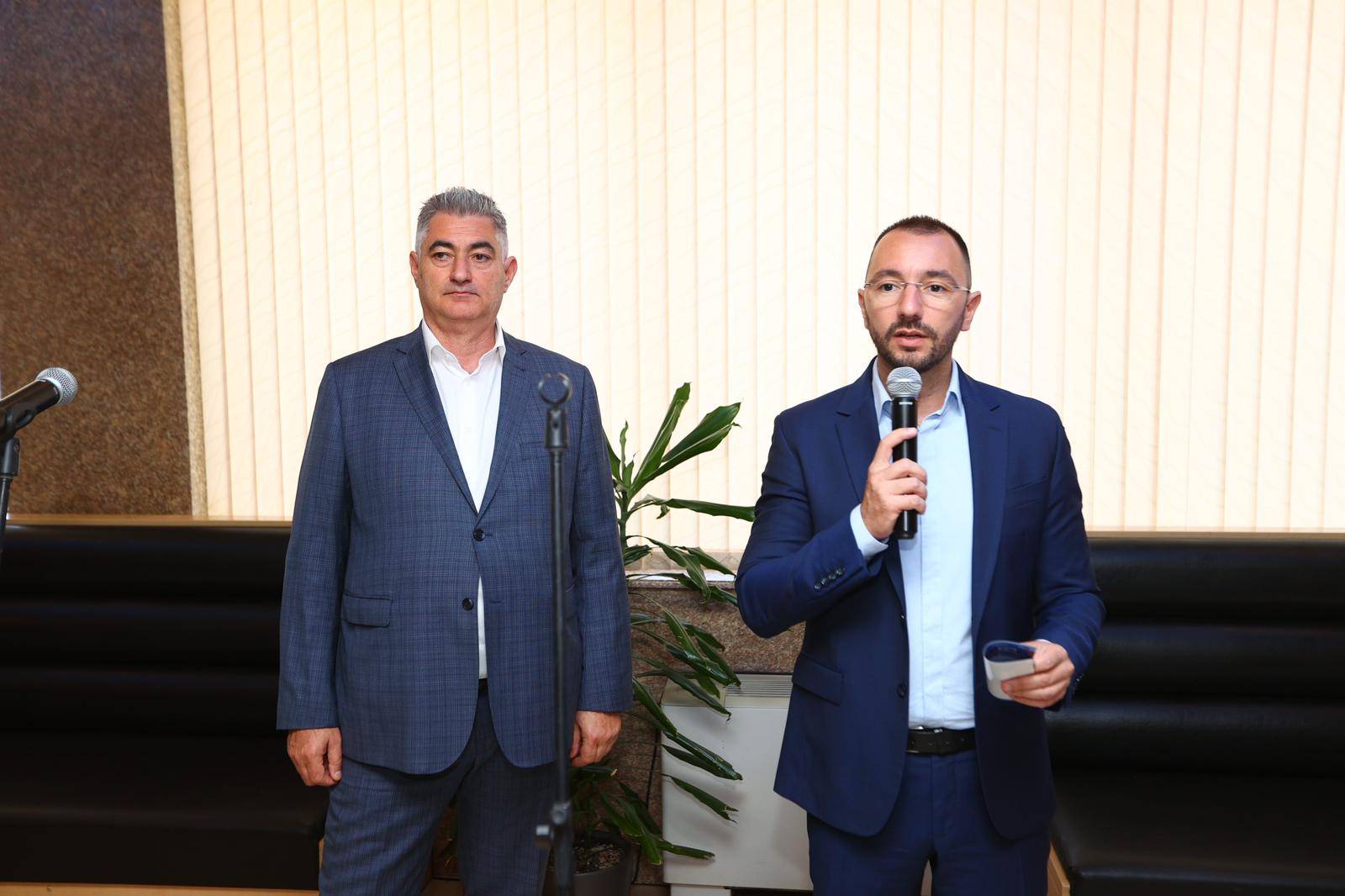  Среща на Антон Хекимян 